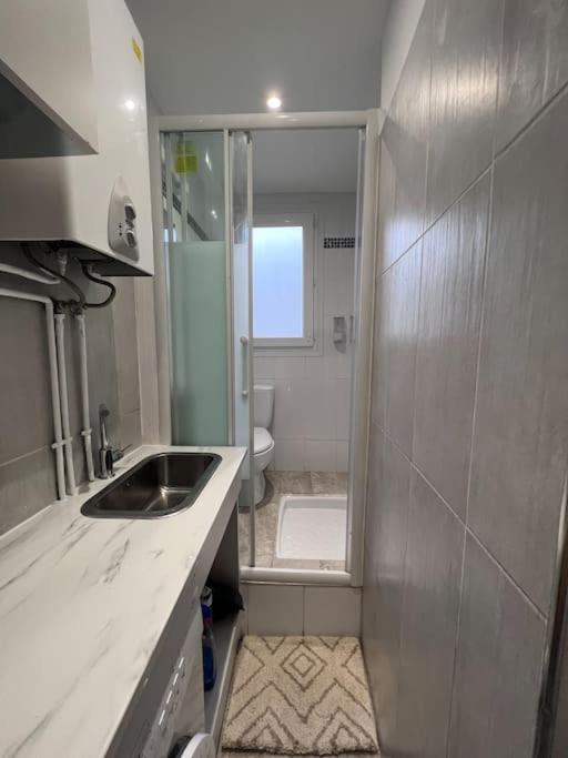 Apartament Studio A Deux Pas De Paris Levallois-Perret Zewnętrze zdjęcie