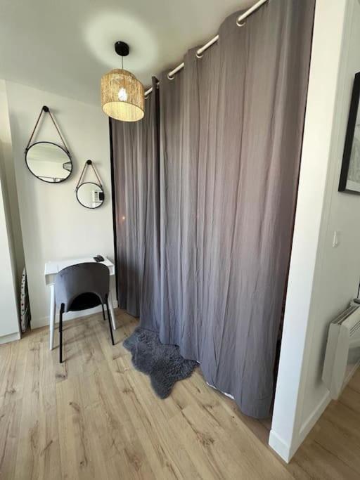 Apartament Studio A Deux Pas De Paris Levallois-Perret Zewnętrze zdjęcie